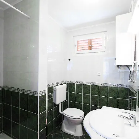 別荘 4-Bedroom Holiday Home In Balatonboglar/Balaton 18221 *